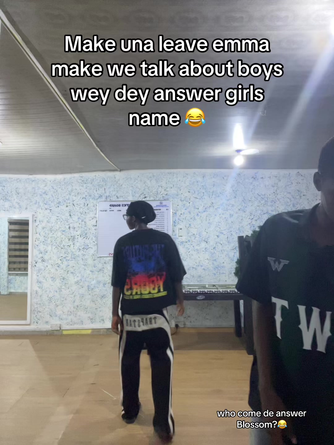 @𝒾𝑔𝒷𝒶𝓃𝒶𝓂🇬🇧✰