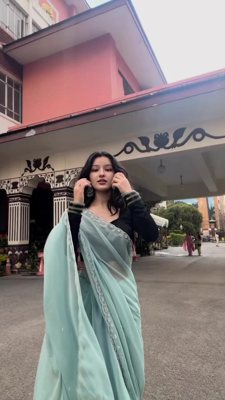 @🕊️