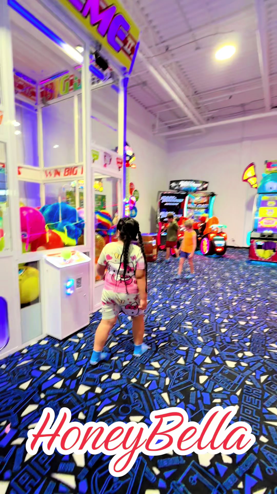 @Sarah HoneyBella