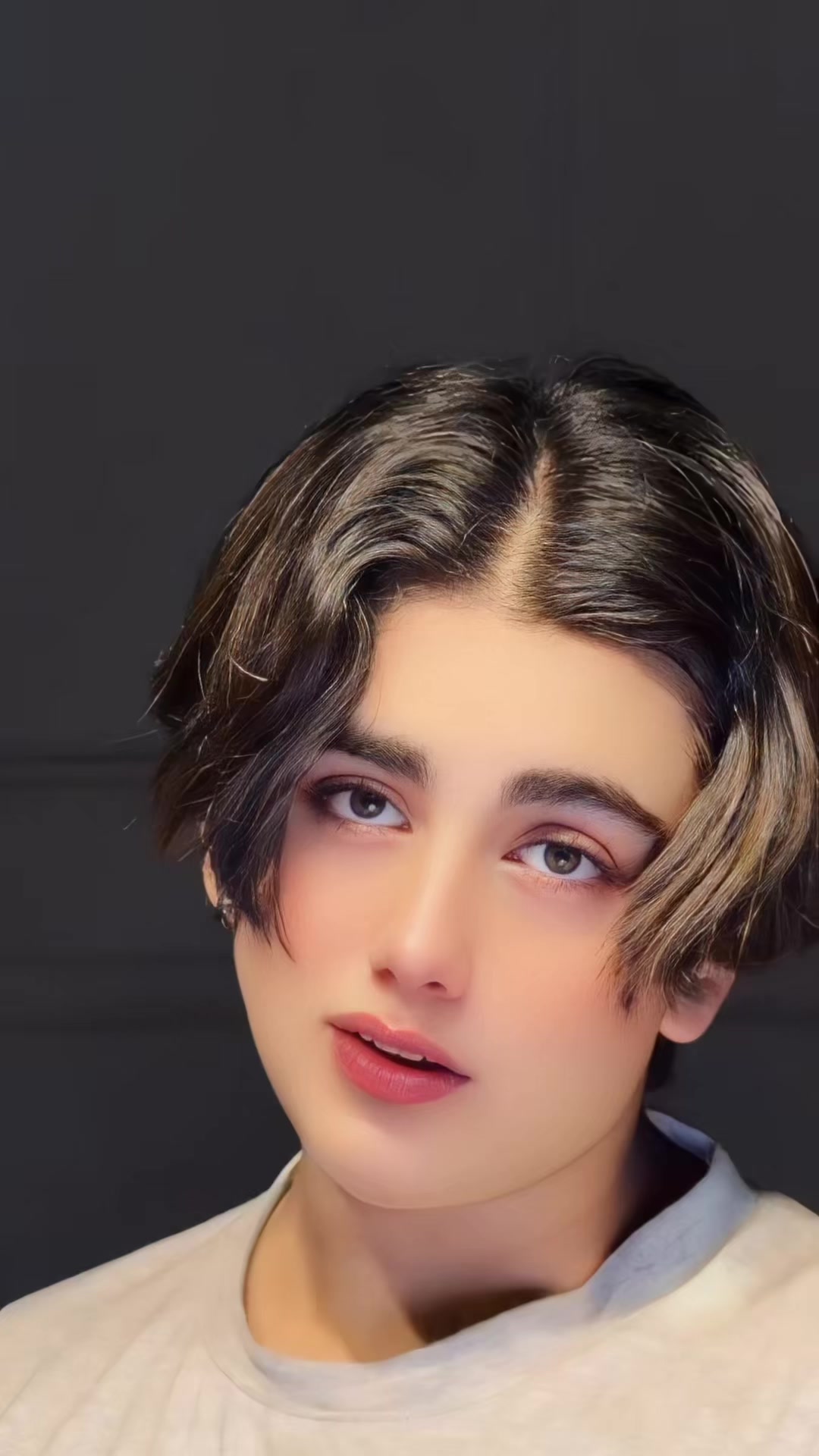 @𝙃𝙚: 𝘼  𝙒𝙊𝙇𝙁 🐺🥵