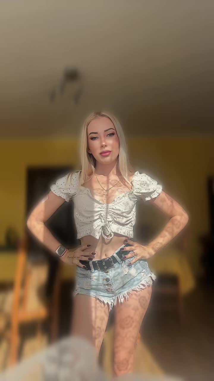 @Nikola🩷