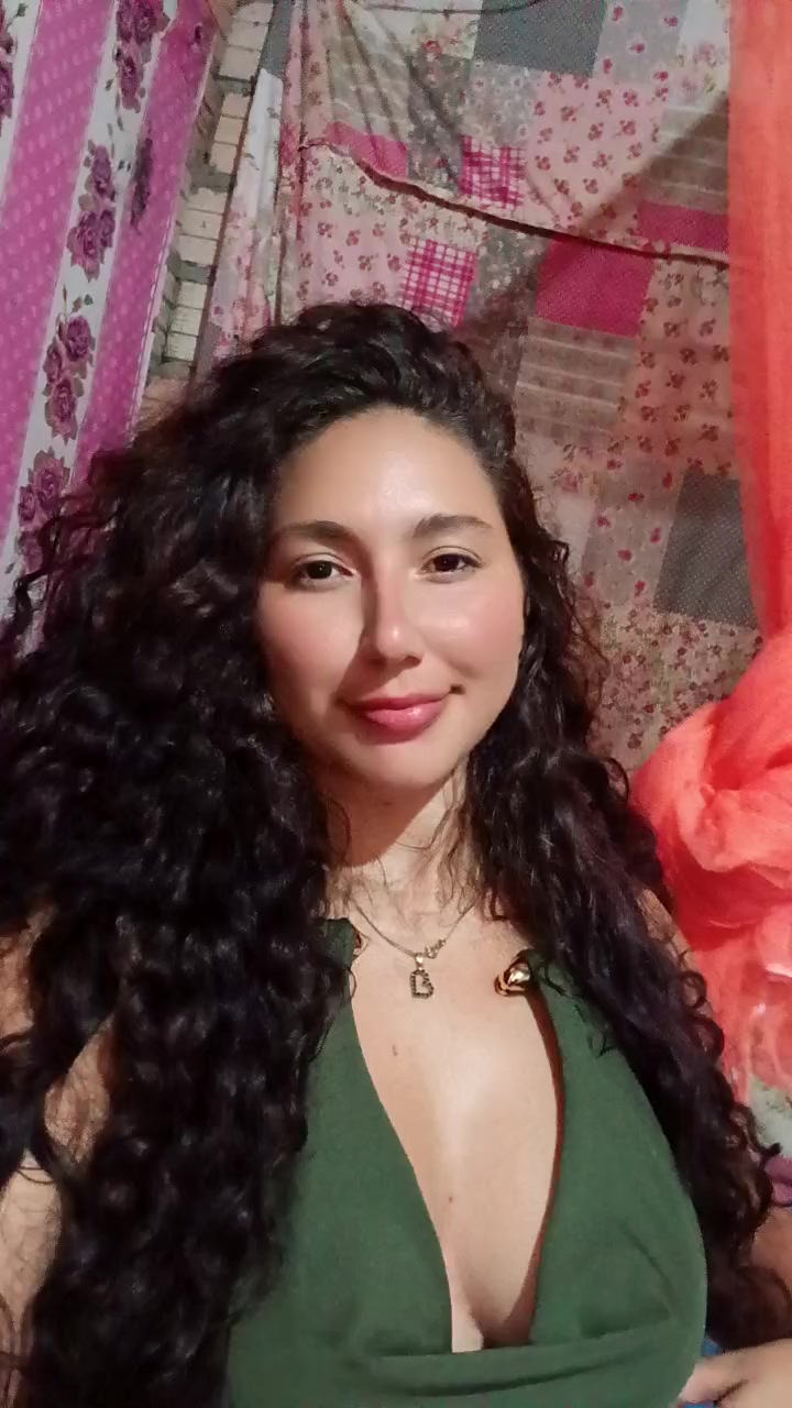 @Annycollares🦋