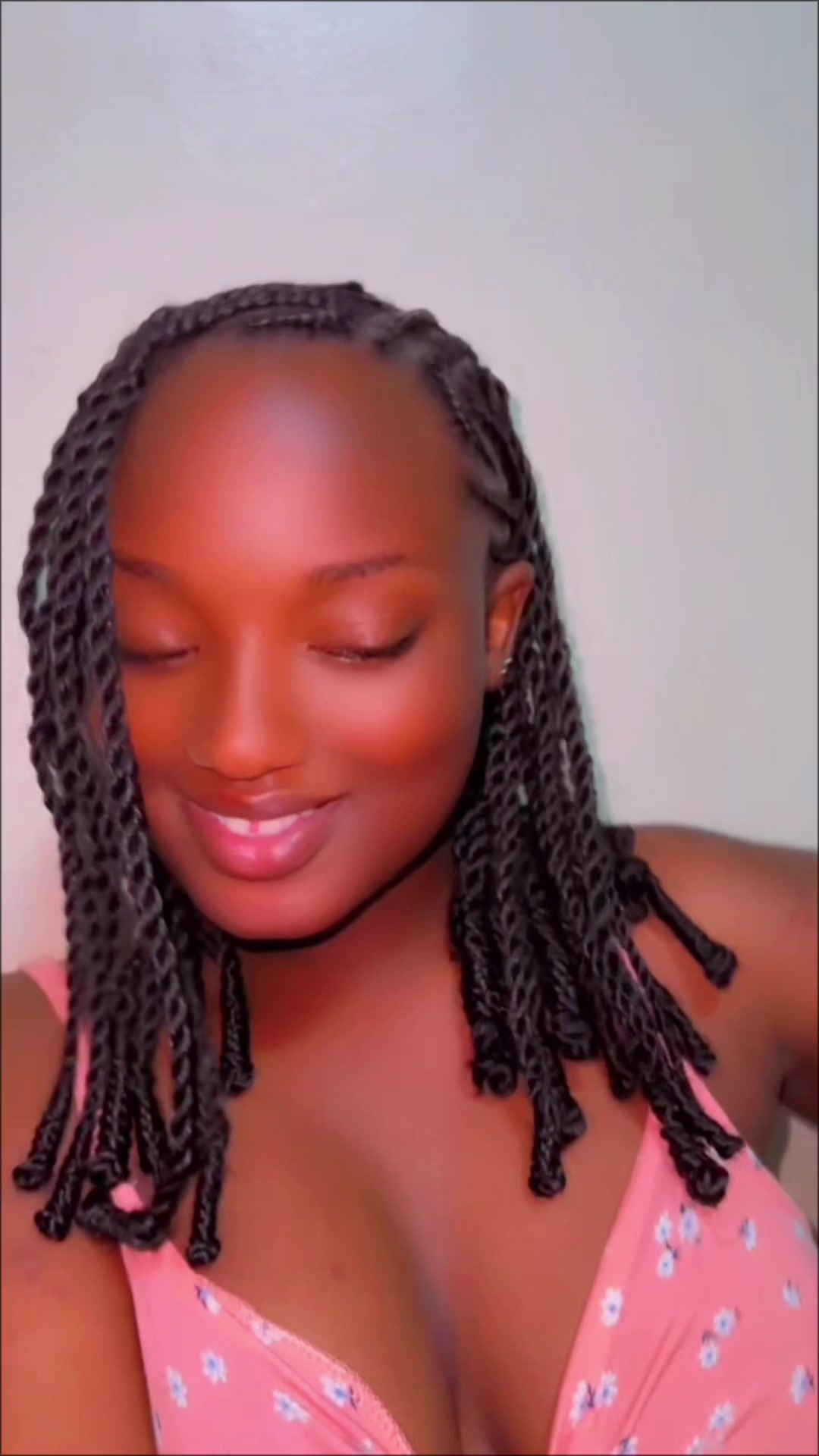 @Karungi🖤