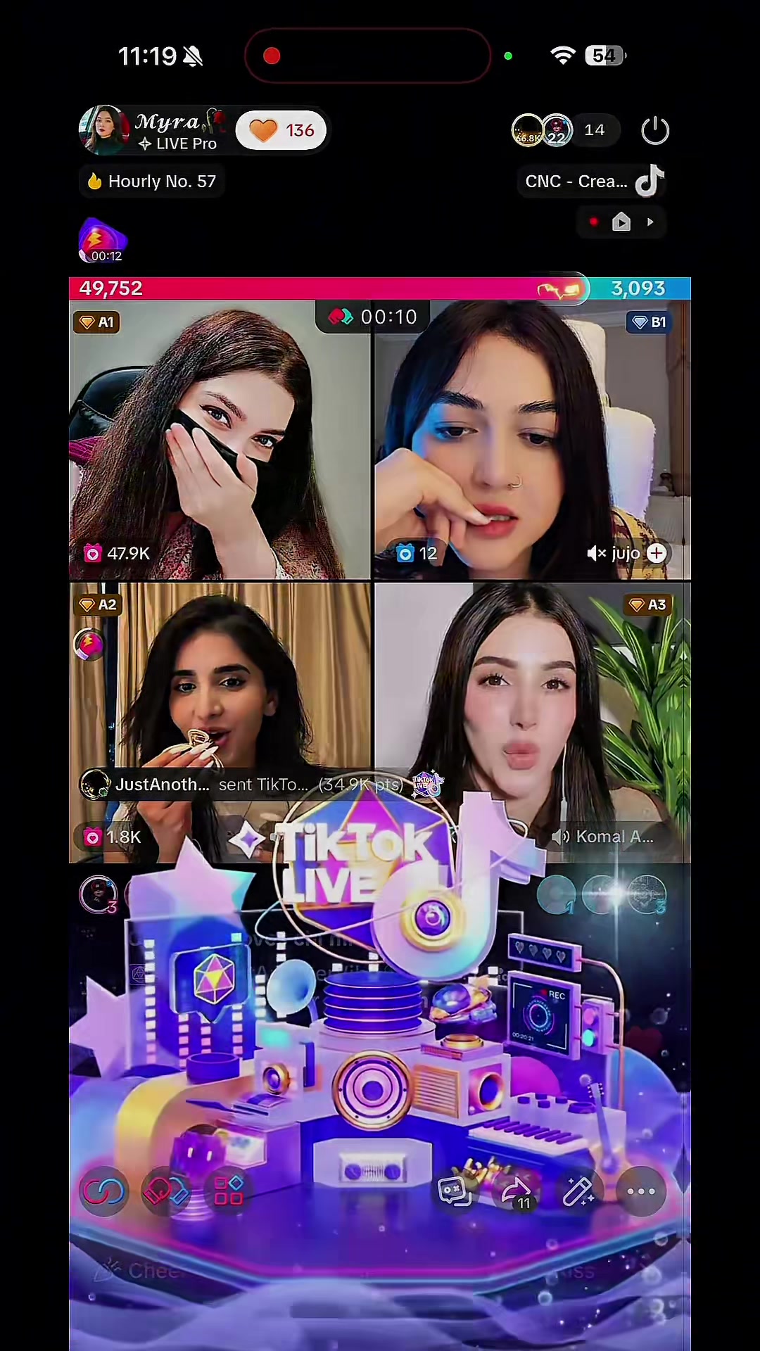 @𝓜𝔂𝓻𝓪🥀
