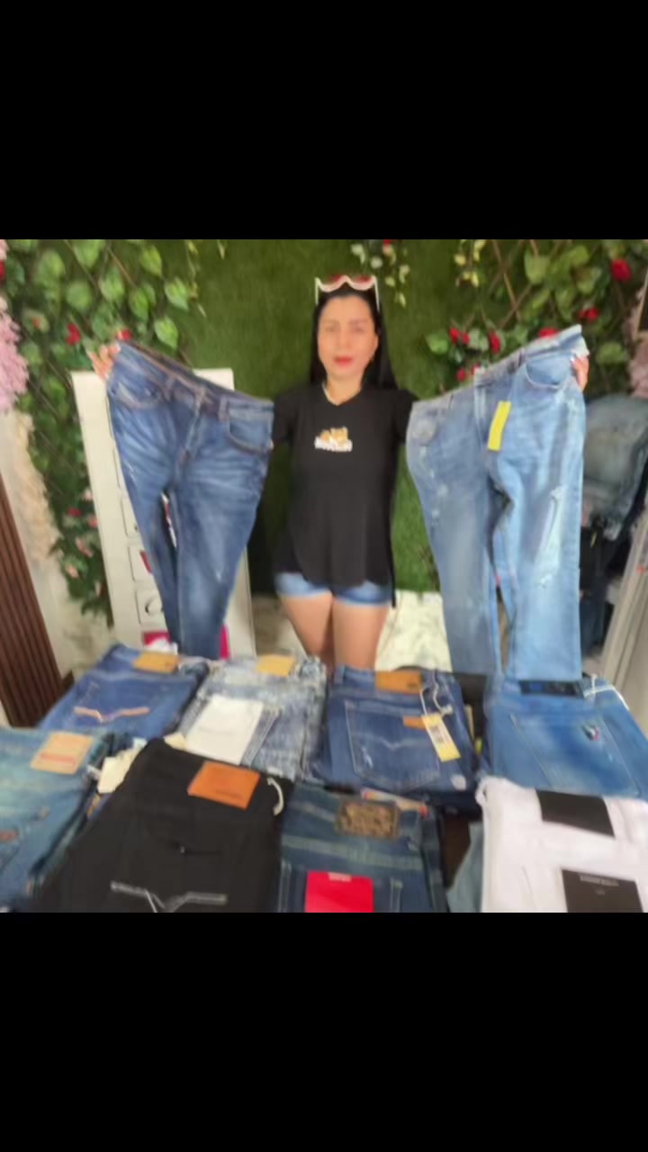@Lucy Store