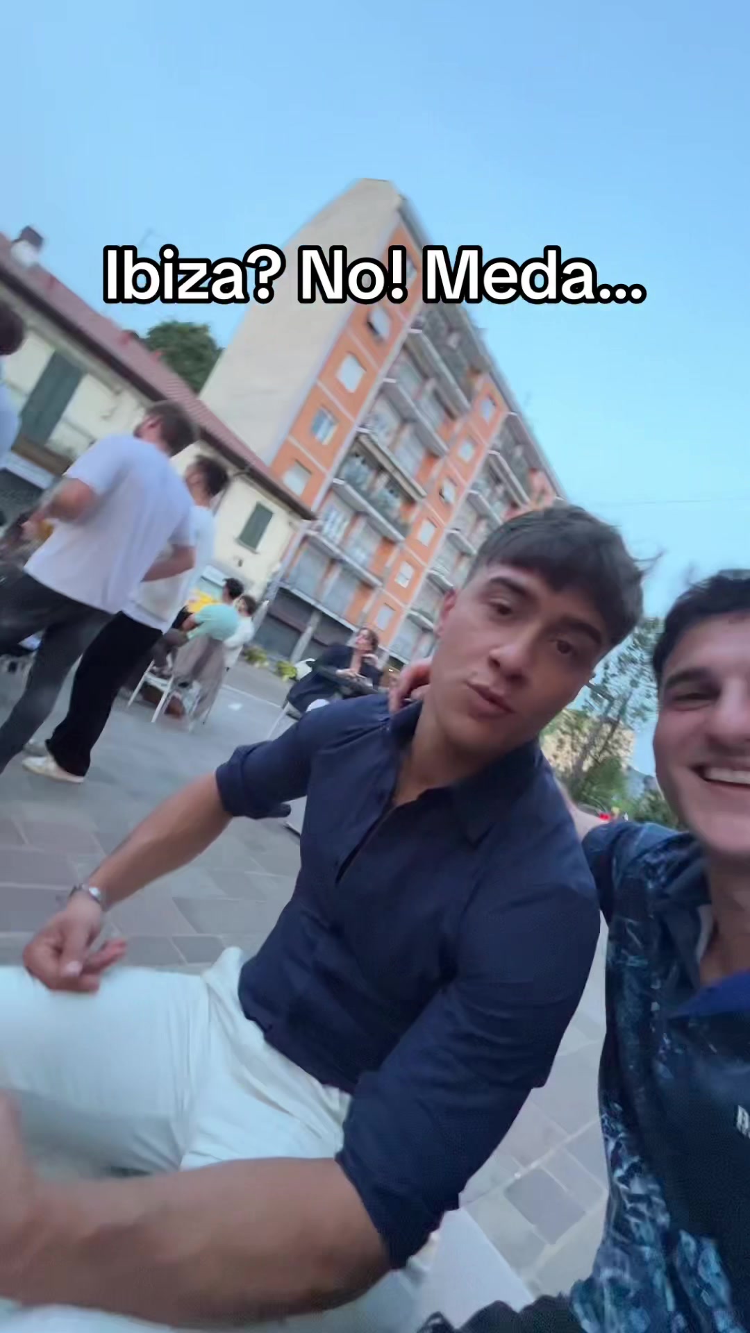 @ROBBBIIIII