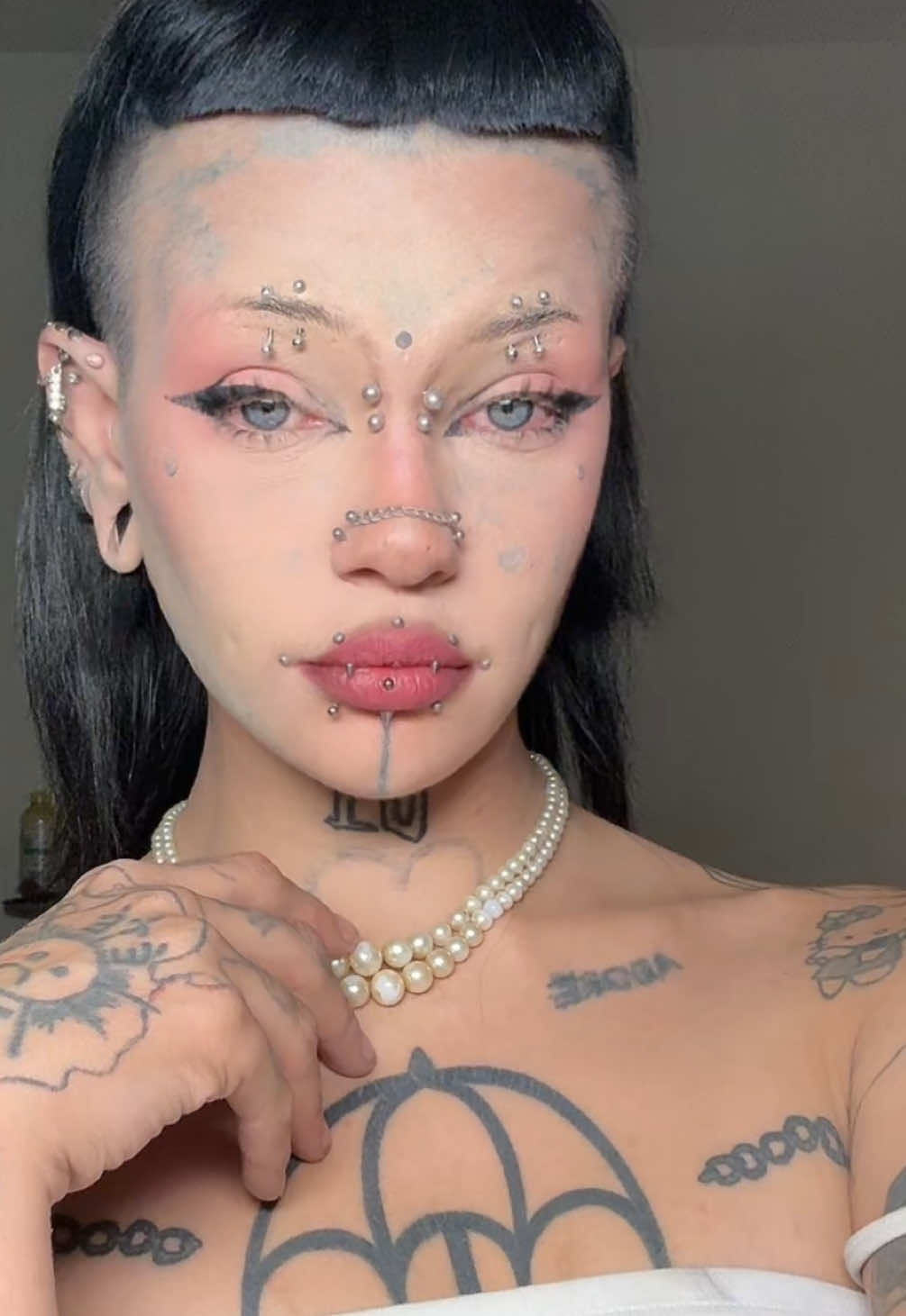 @✧𝐢𝐧𝐭𝐞𝐫𝐧𝐞𝐭 𝐚𝐥𝐢𝐞𝐧✧