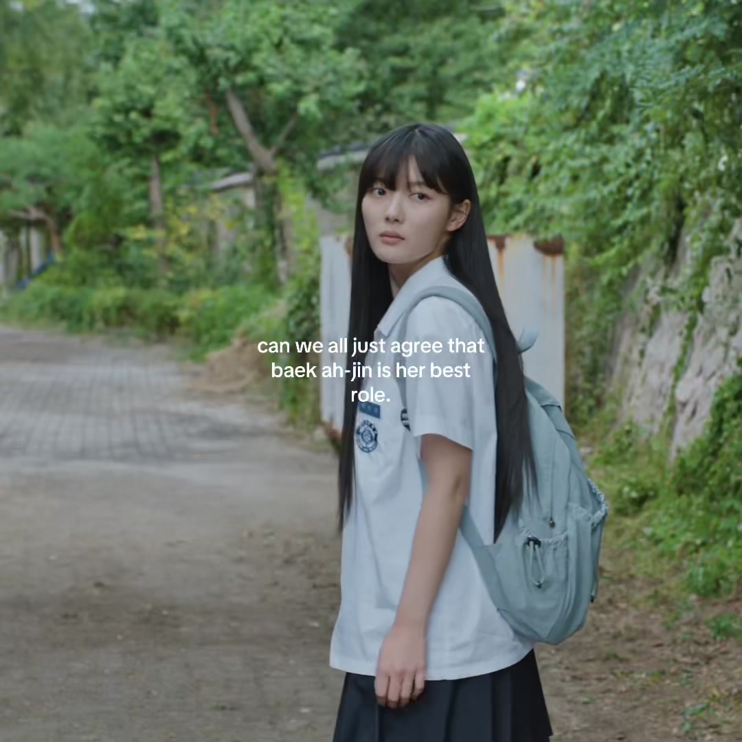 @yoona