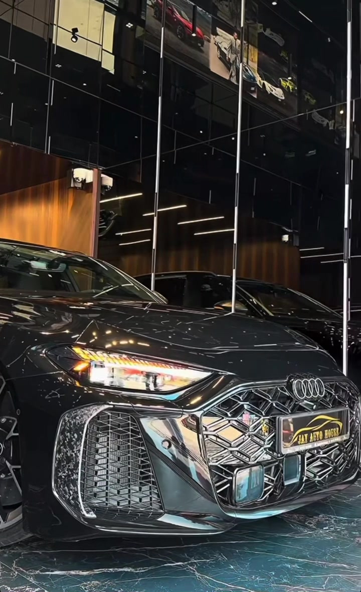 @Voiture De Luxe