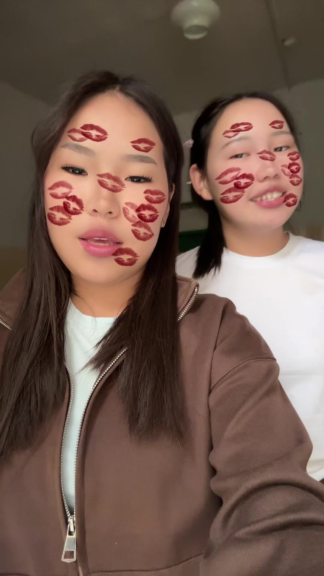 @айю