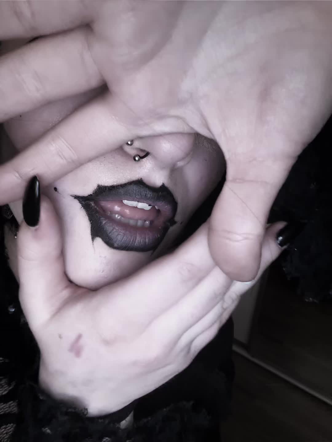 @rine.sevaᛋᚲ