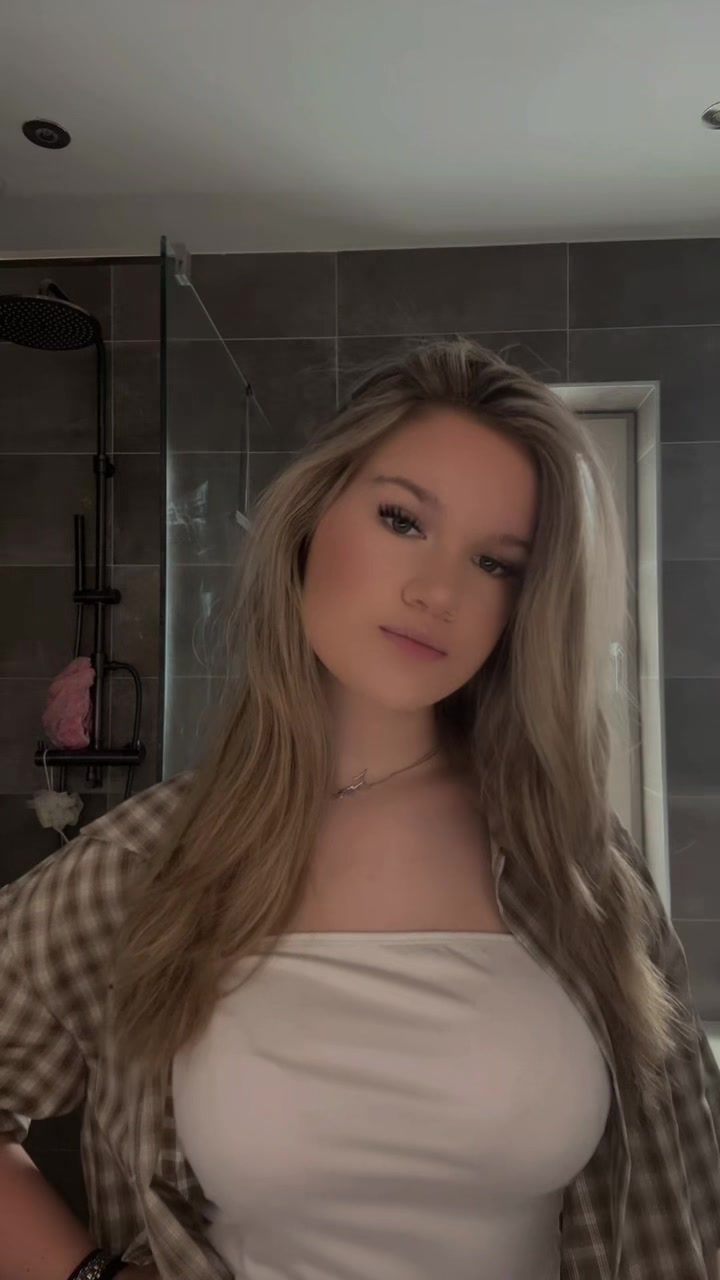 @🪼