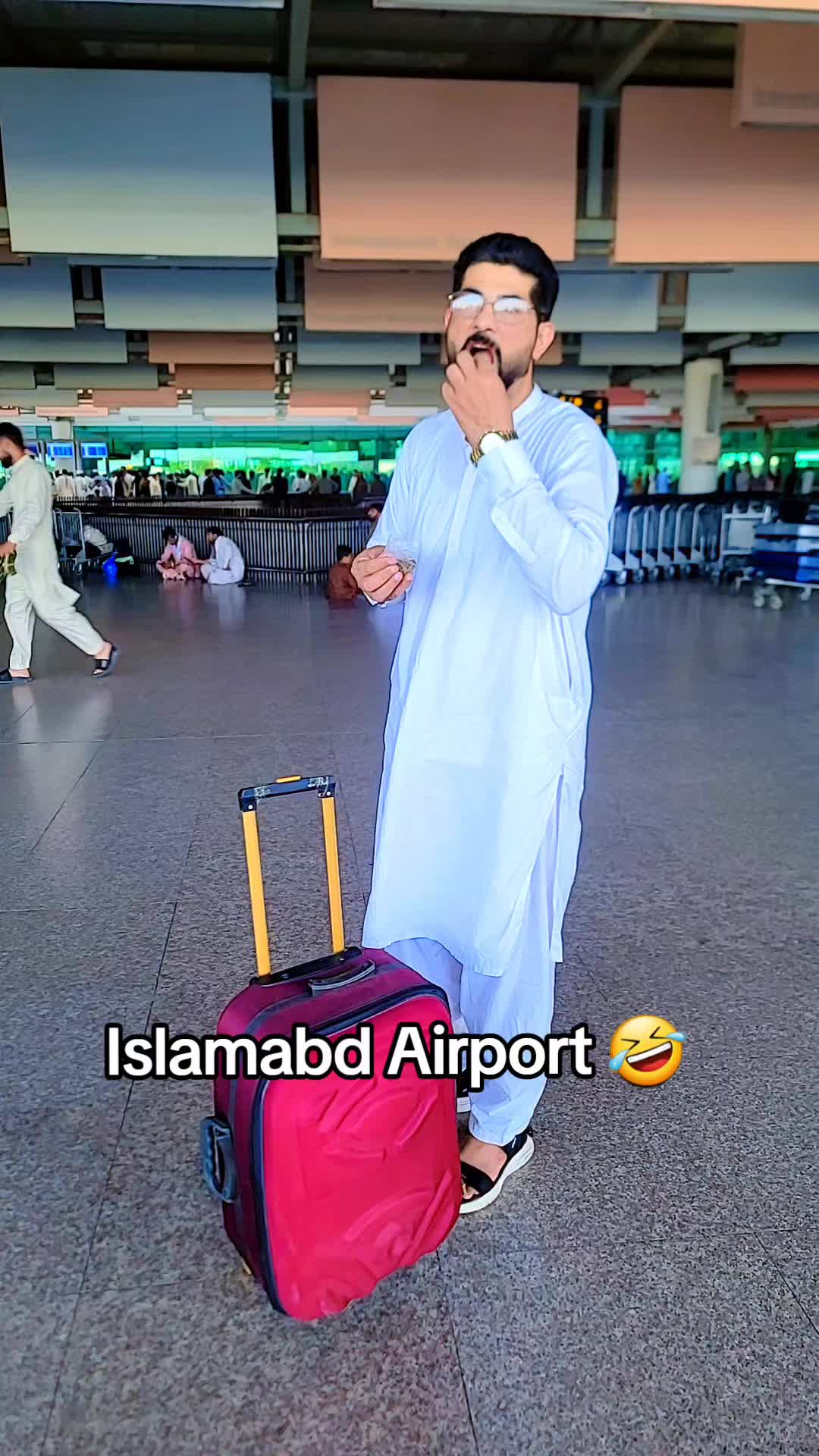 @منجن ماما آفیشل