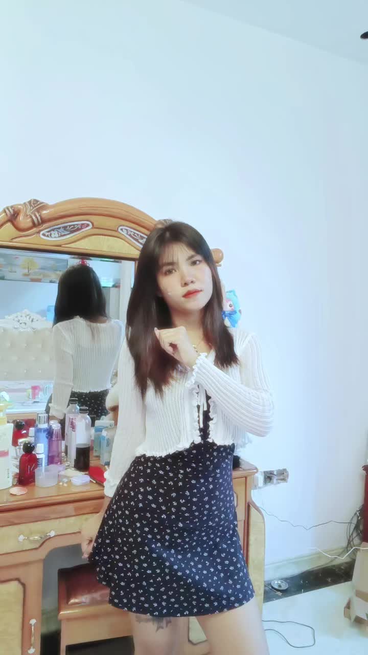 @AKÿîñ ñäř🖤