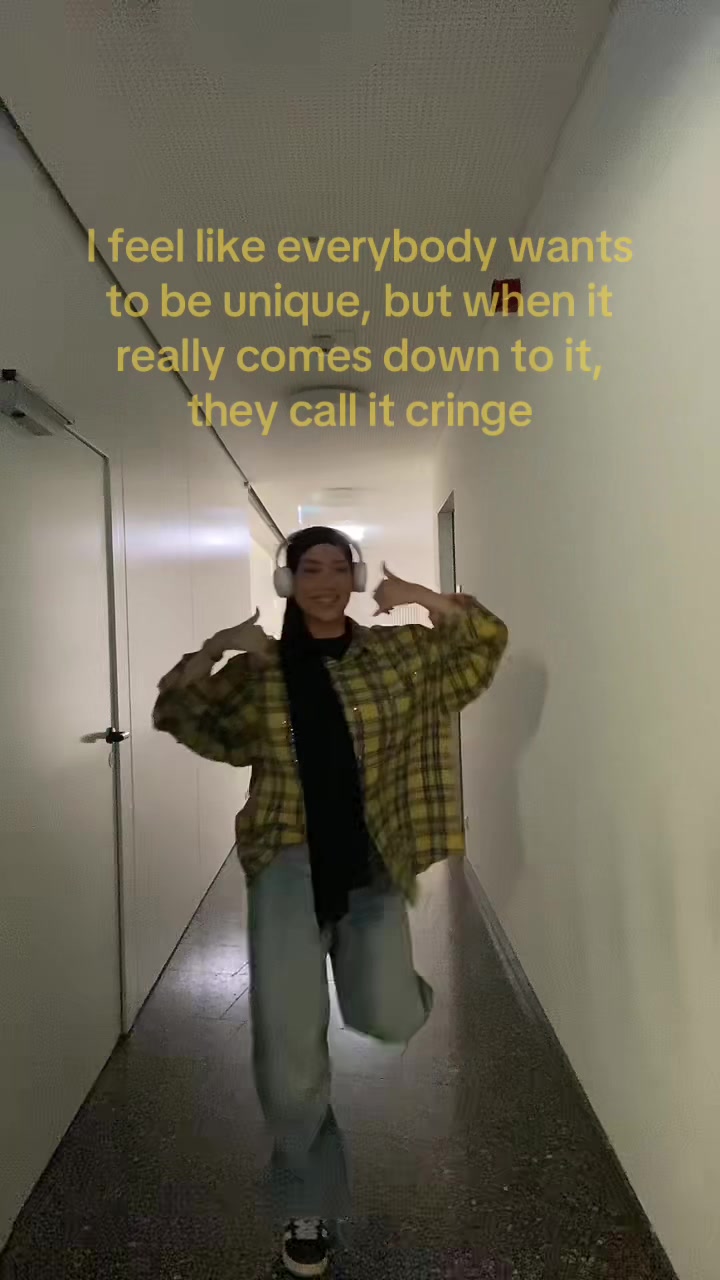 @cee