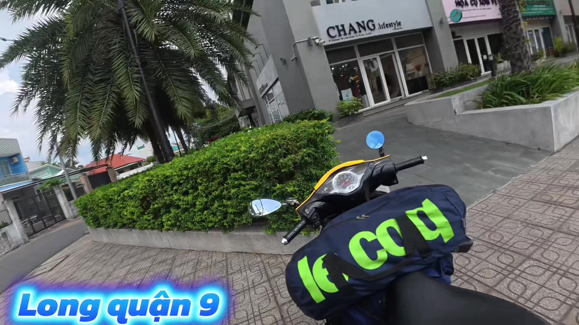 @Long Quận 9