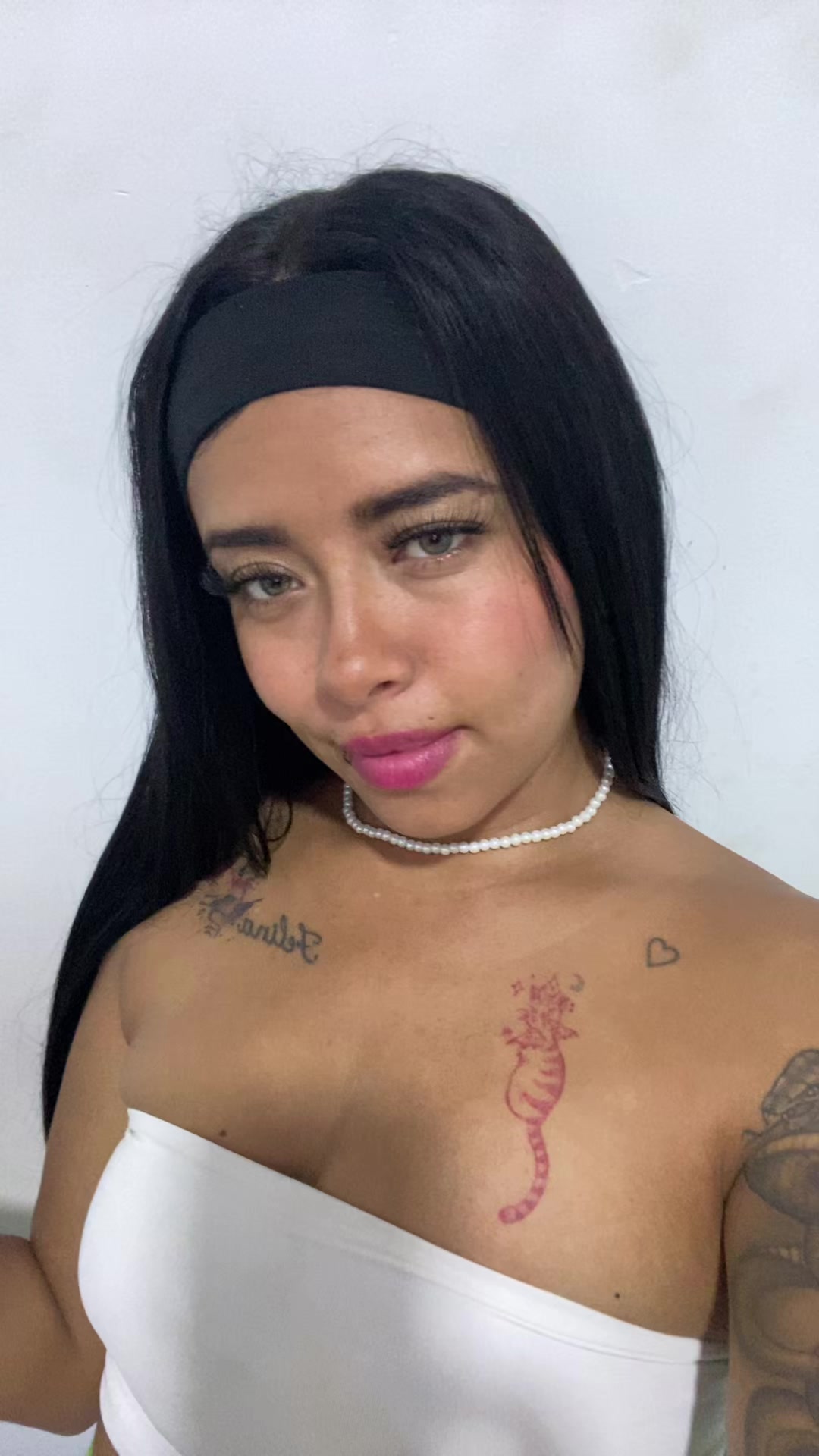 @lG : waifunayaly