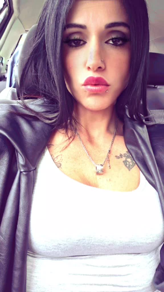 @Emilia86