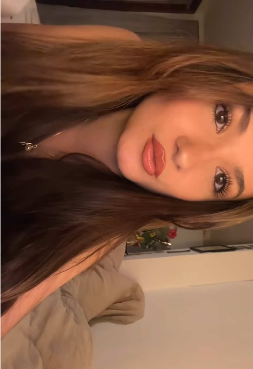 @lenaaplz