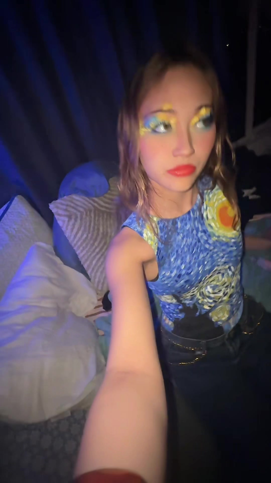 @Ayz