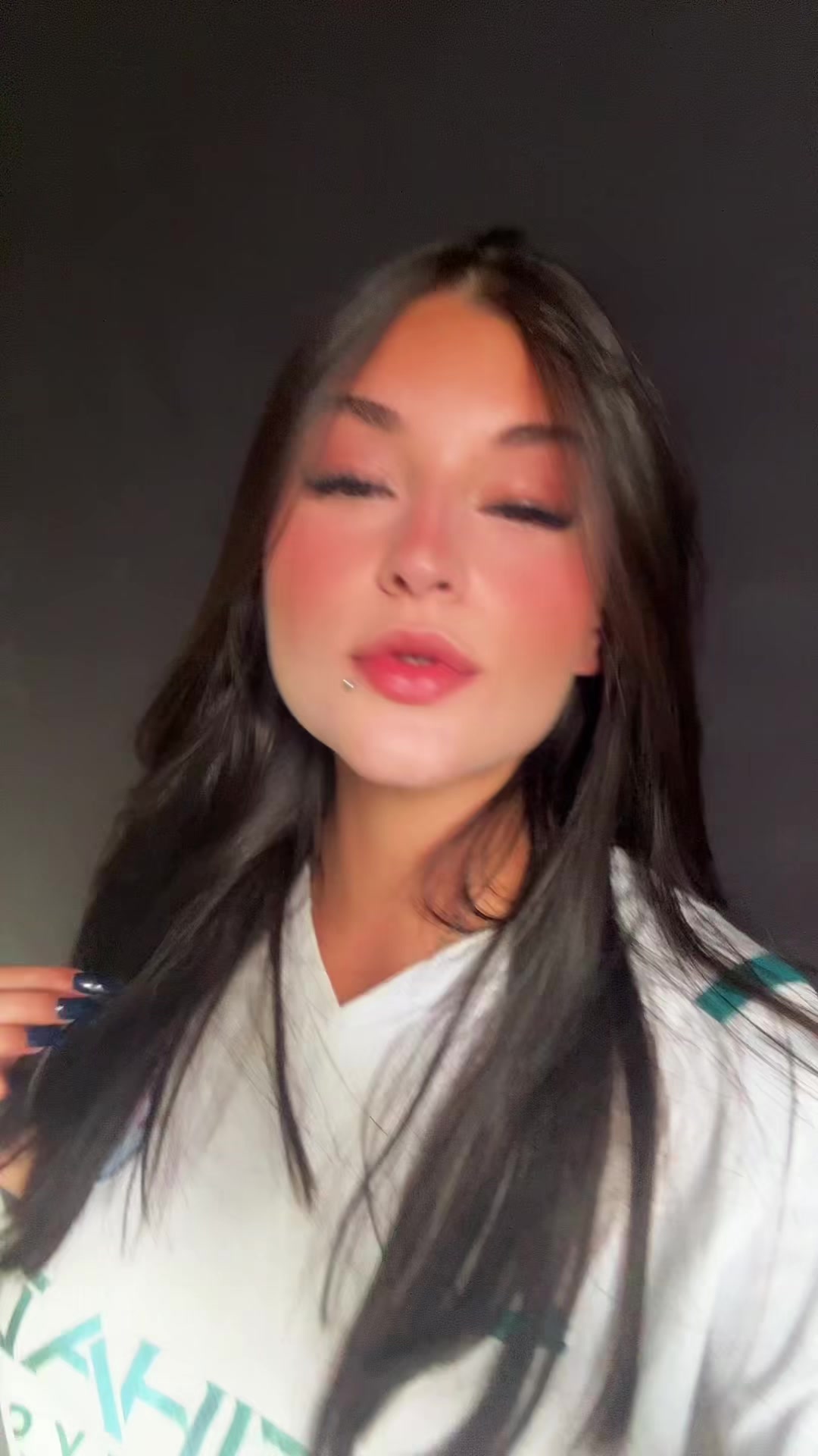 @MARCELLAA