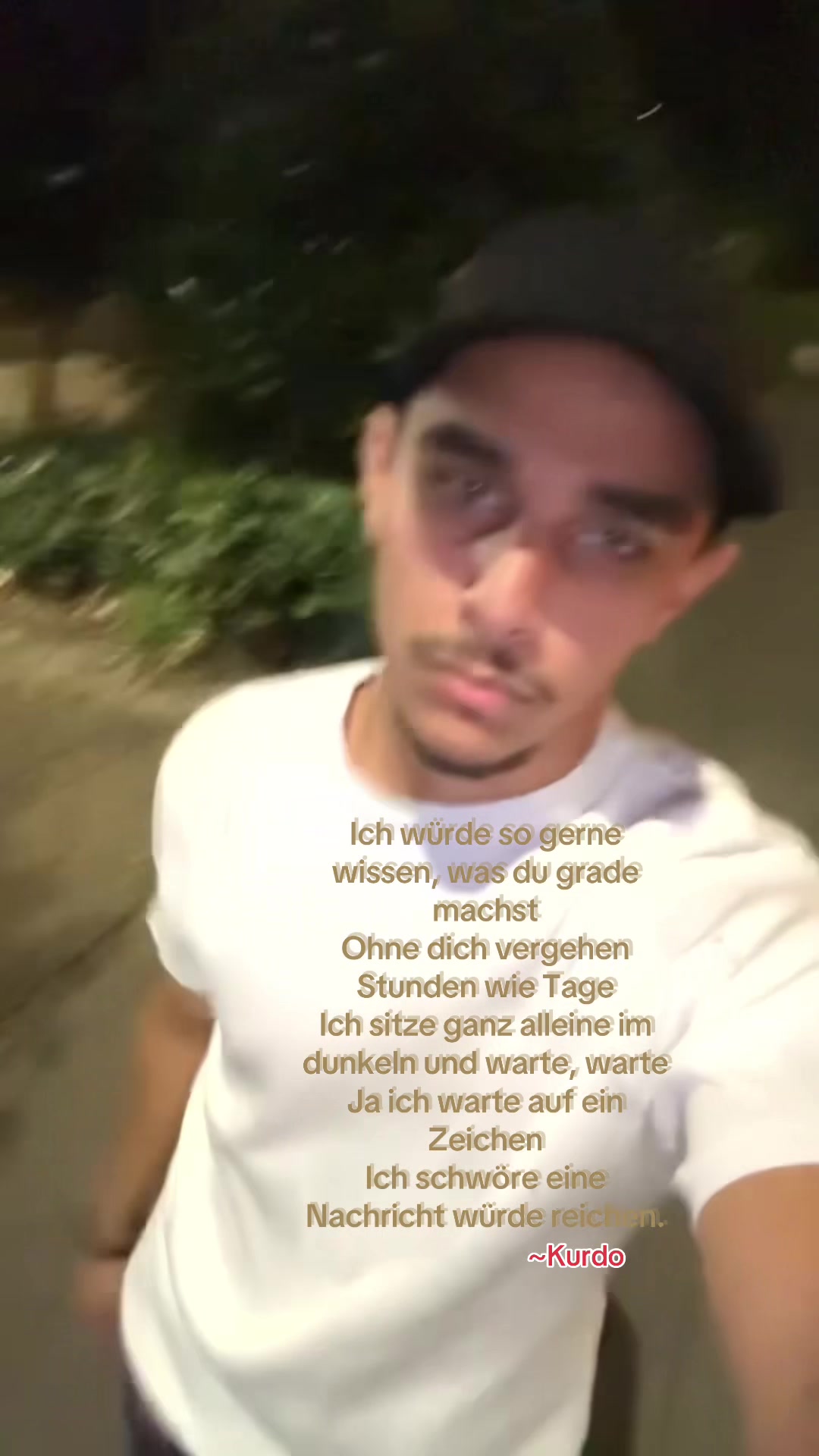 @️