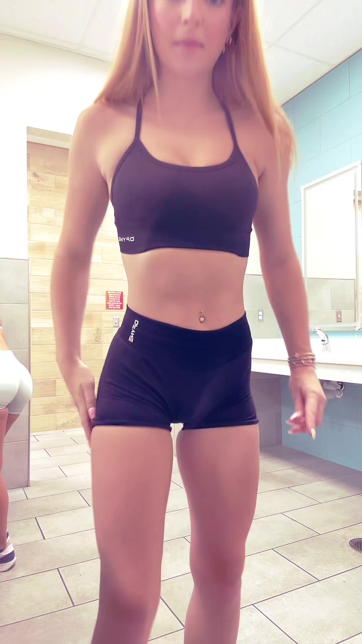 @ginger gym girl