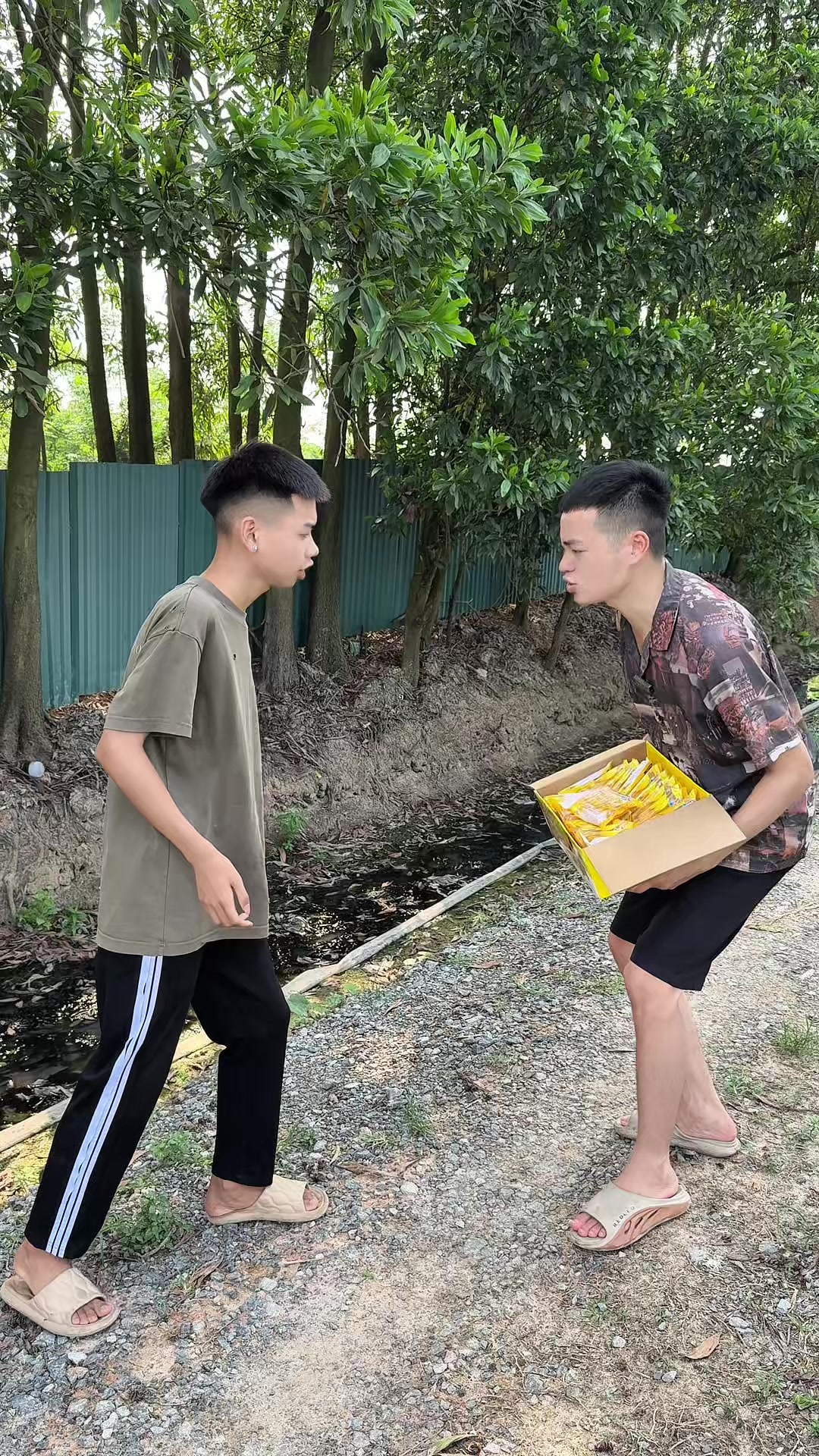@Hữu Bộ Đ&acirc;yy