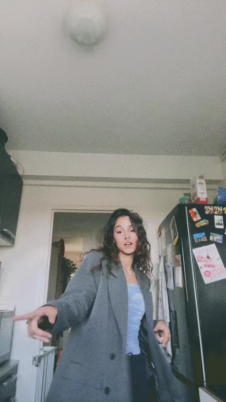 @May_☺️