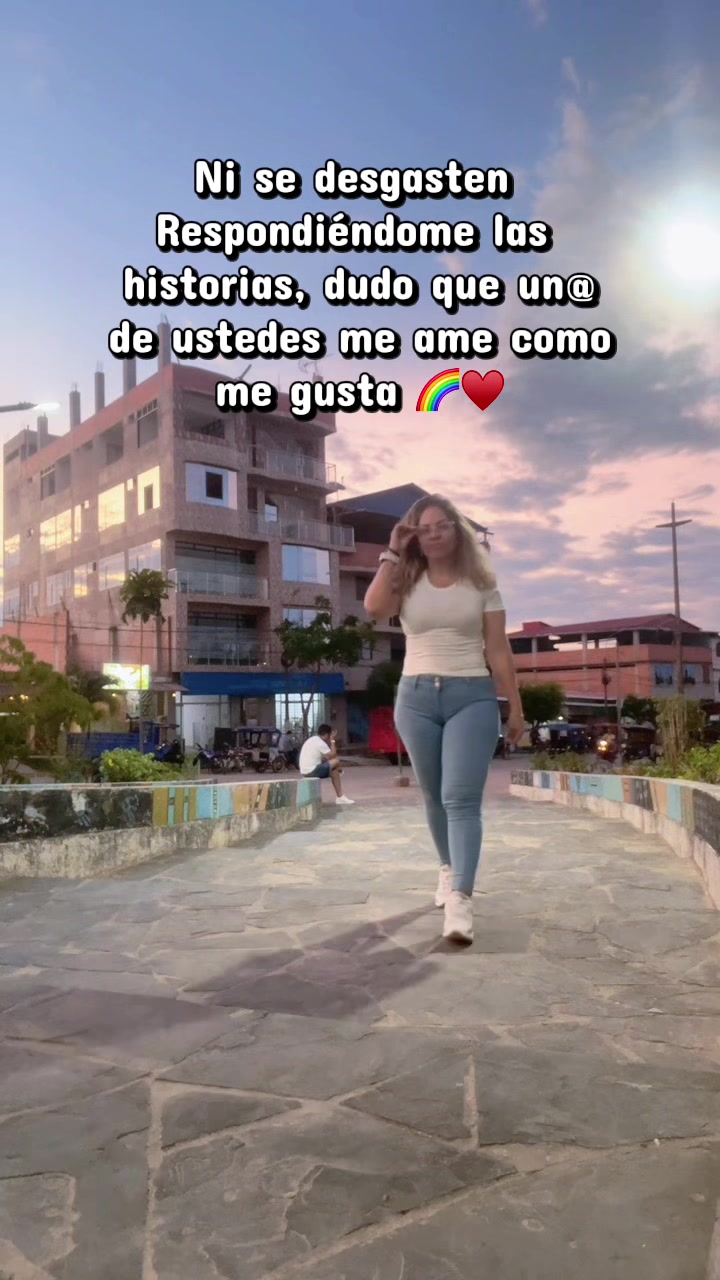 @Mía Gia 🌈🩷💜