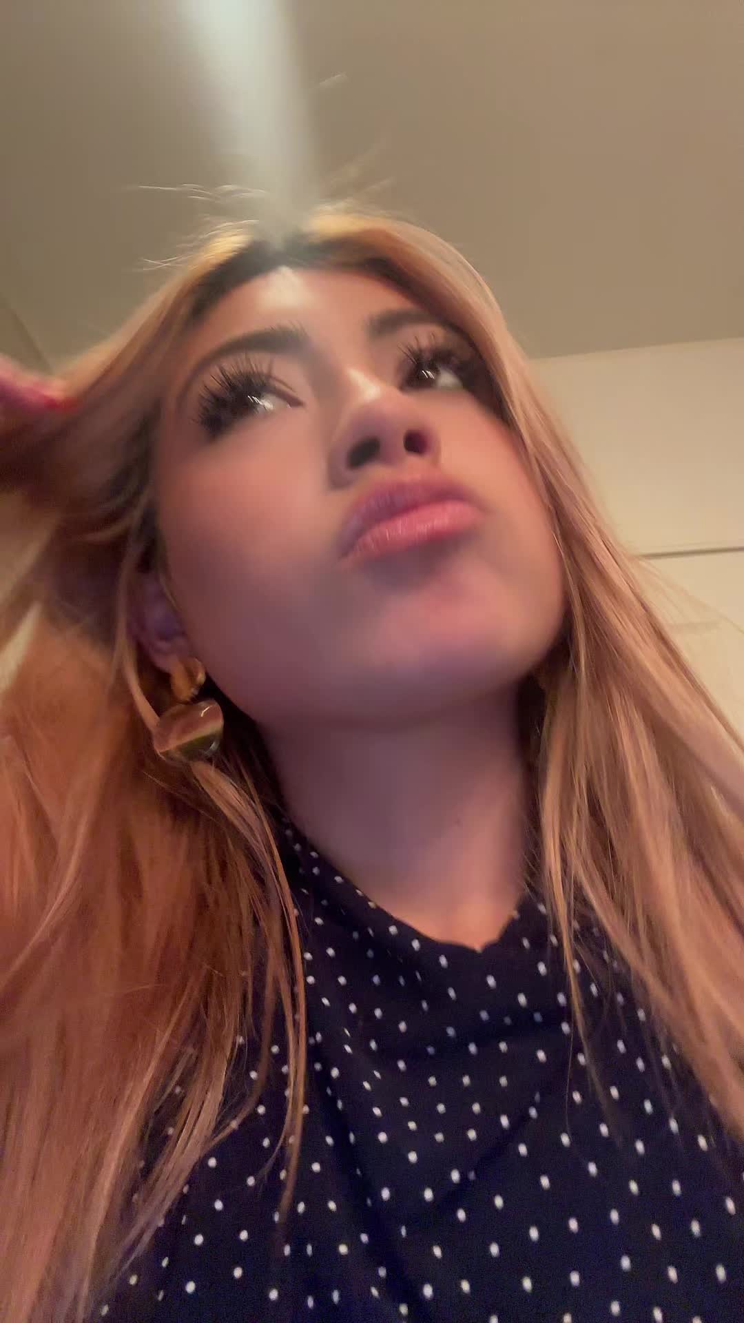 @Emiiiii