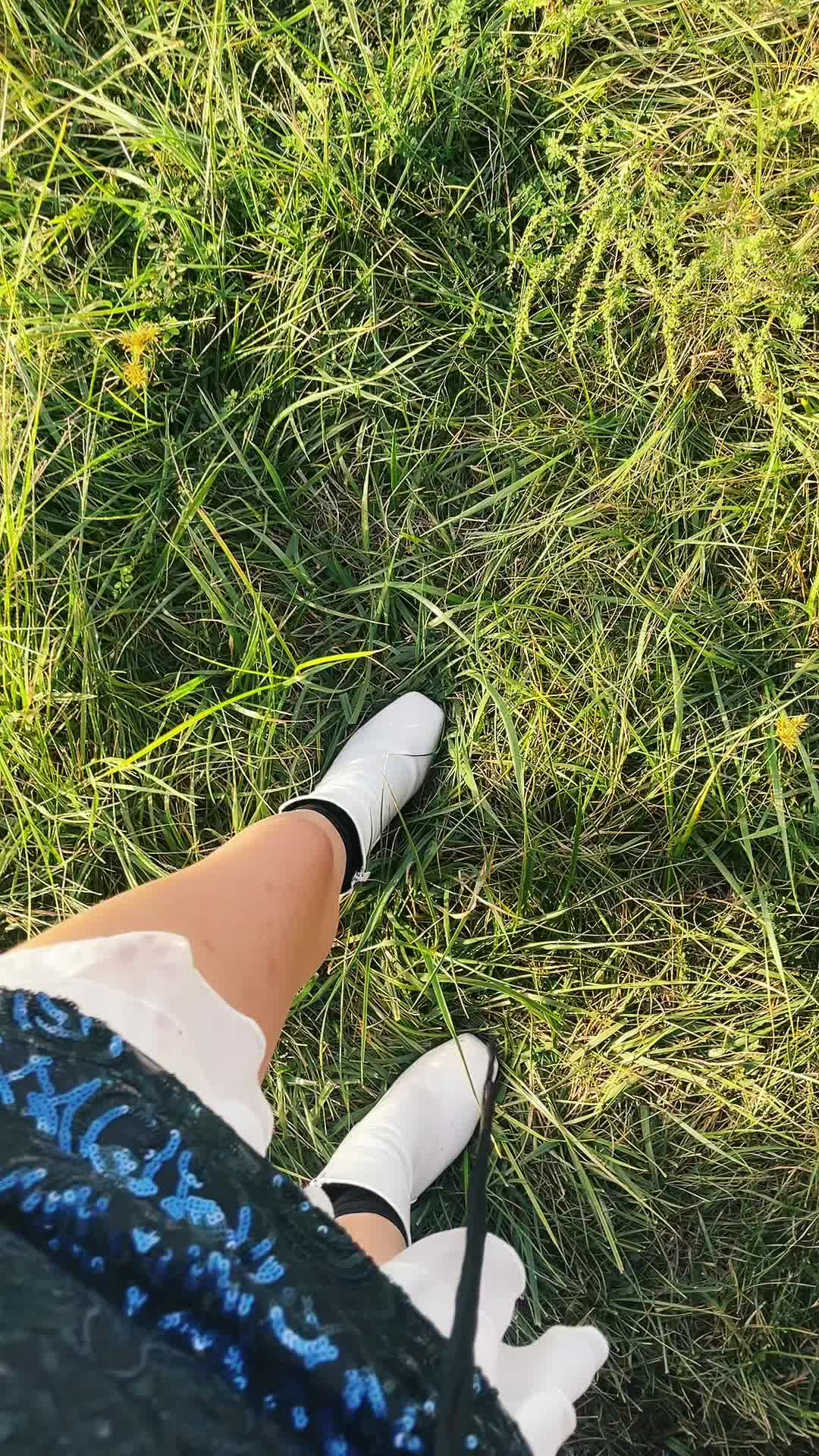 @Taya