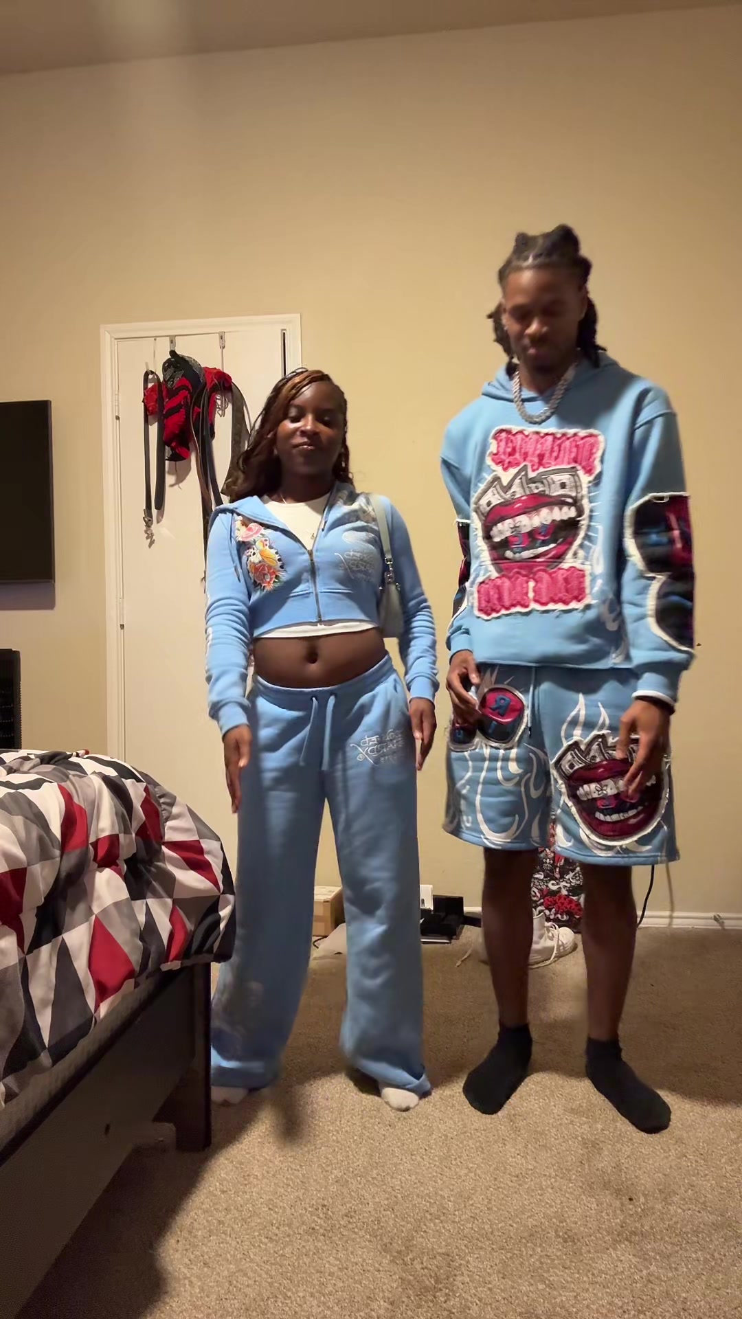 @itsqueenamaya