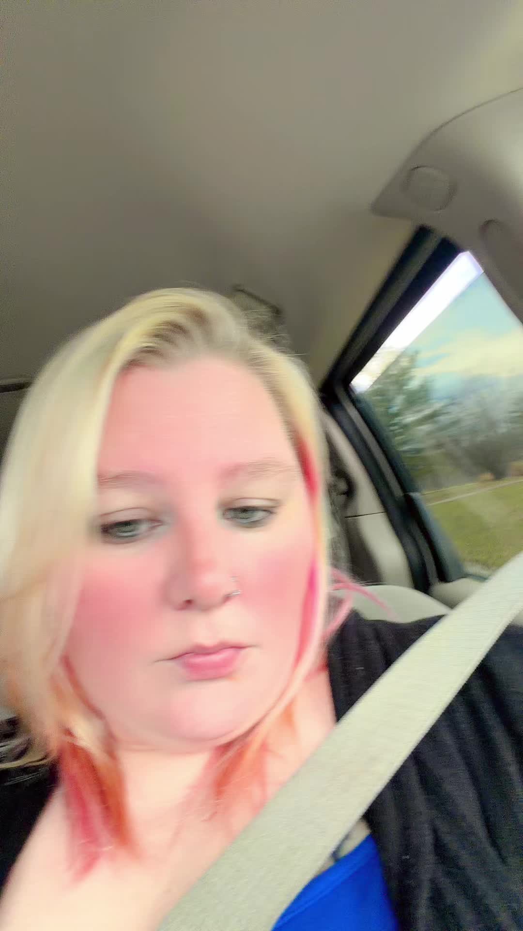 @Dee07