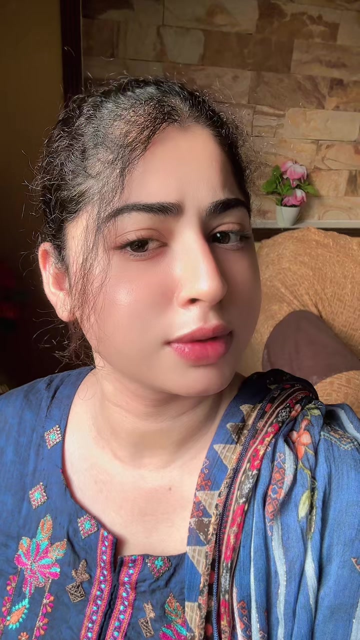 @ملکہ 😍❤️