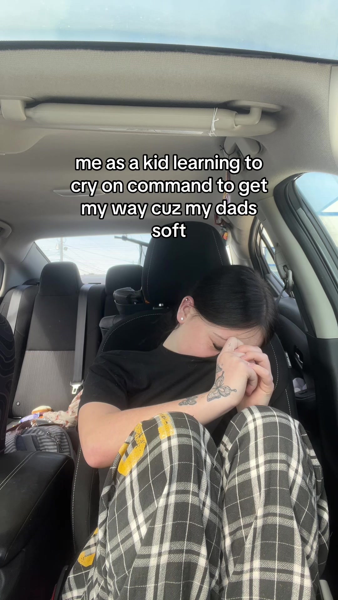 @𝖑𝖚𝖈𝖐𝖎𝖎