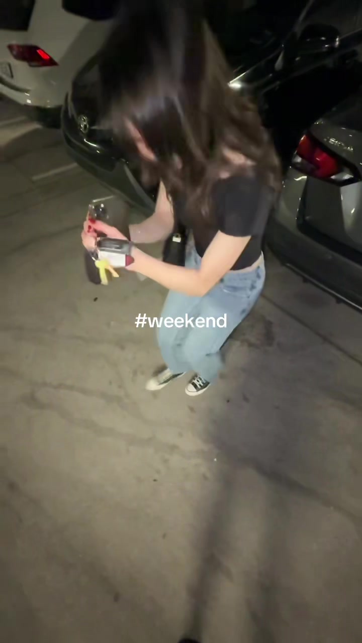 @annabogart
