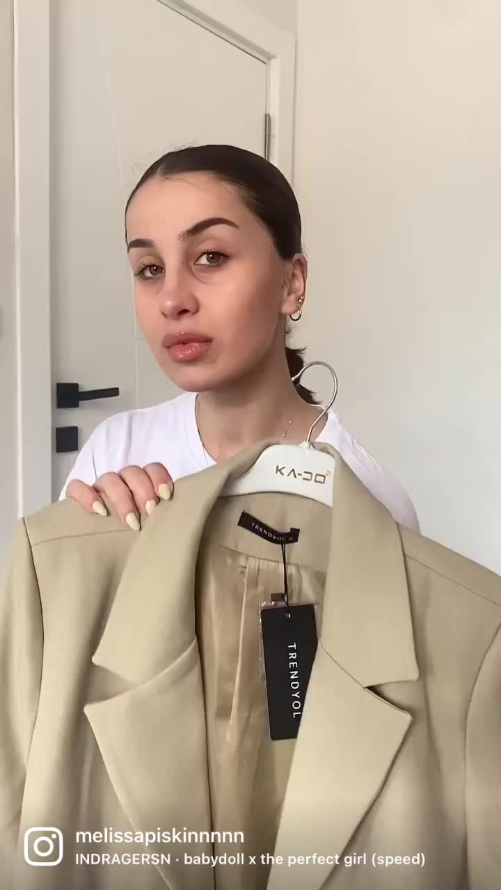 @melissakrbbr