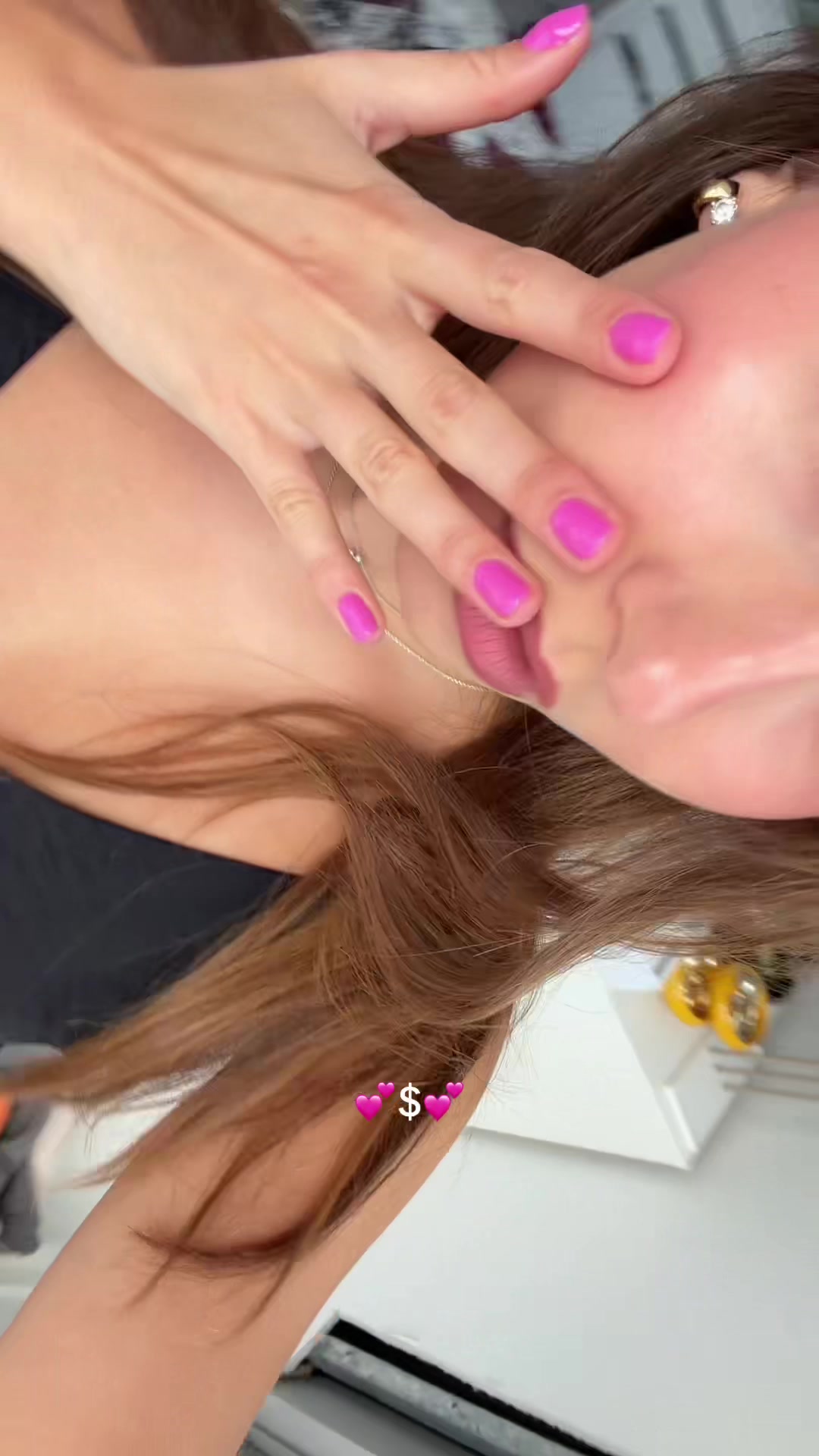 @Nina Tomasello
