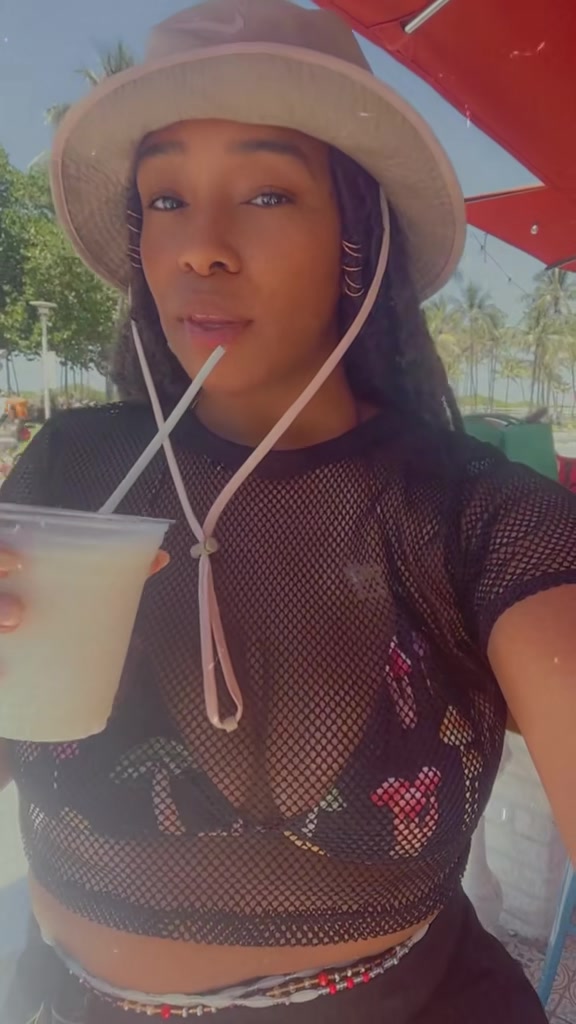 @EbonyLove♥️🖤💚