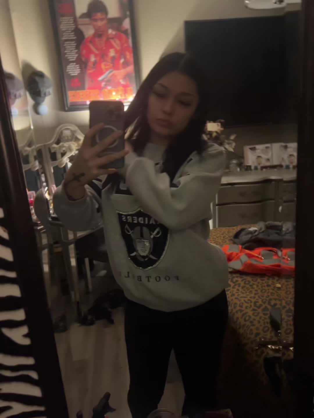 @909_sm