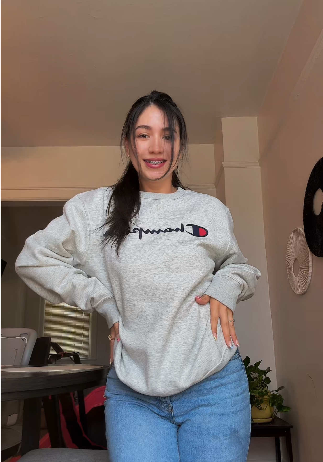 @ᒪIᒪᒪIᗩᑎ ᗷOᑎIᒪᒪᗩ.🦒