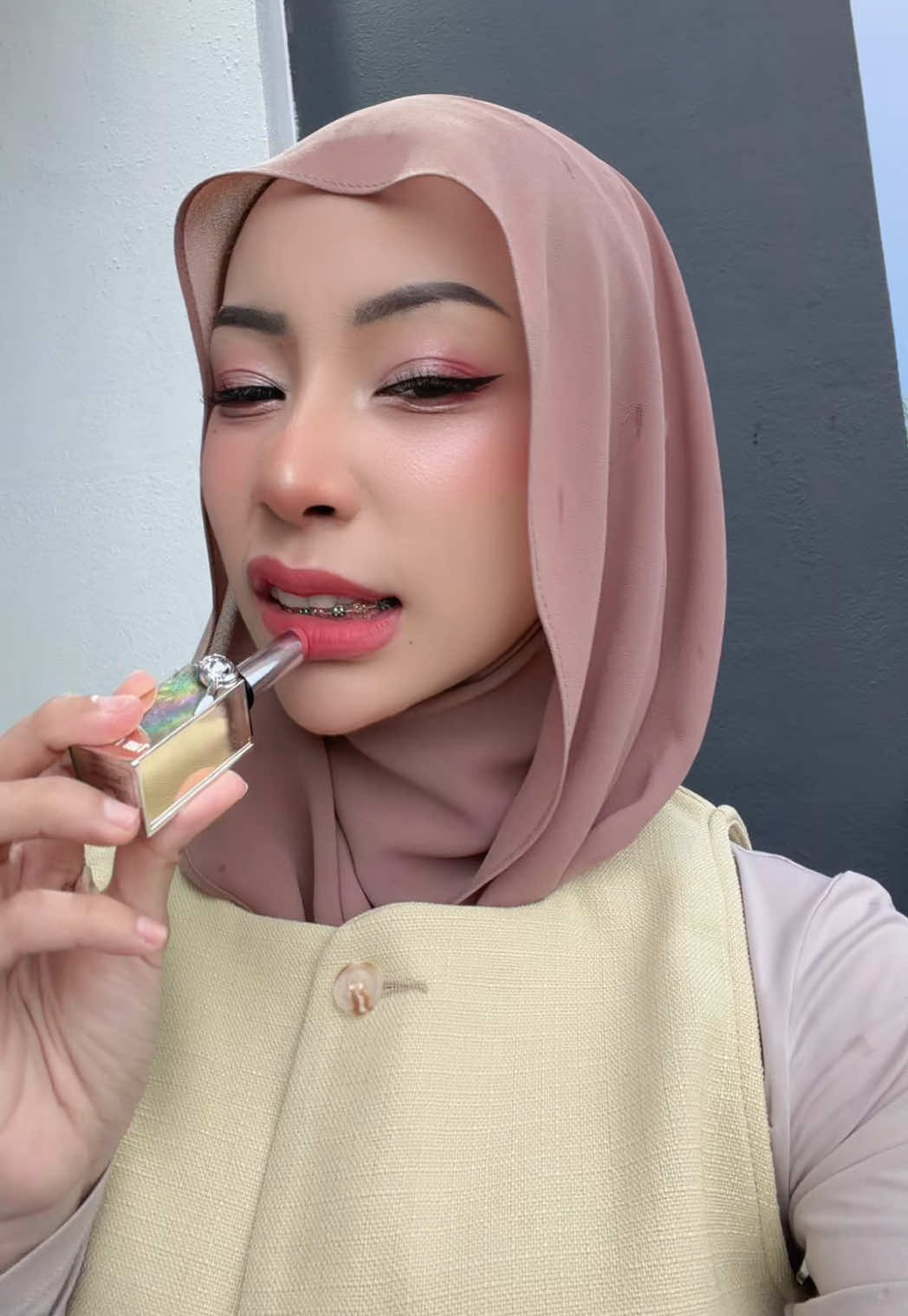 @Asslahierah