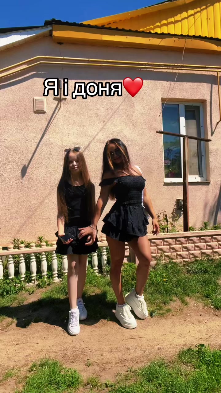 @Оленка _зміючка