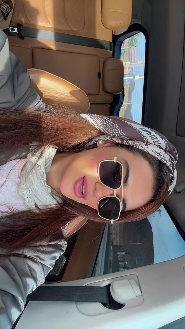 @zizi