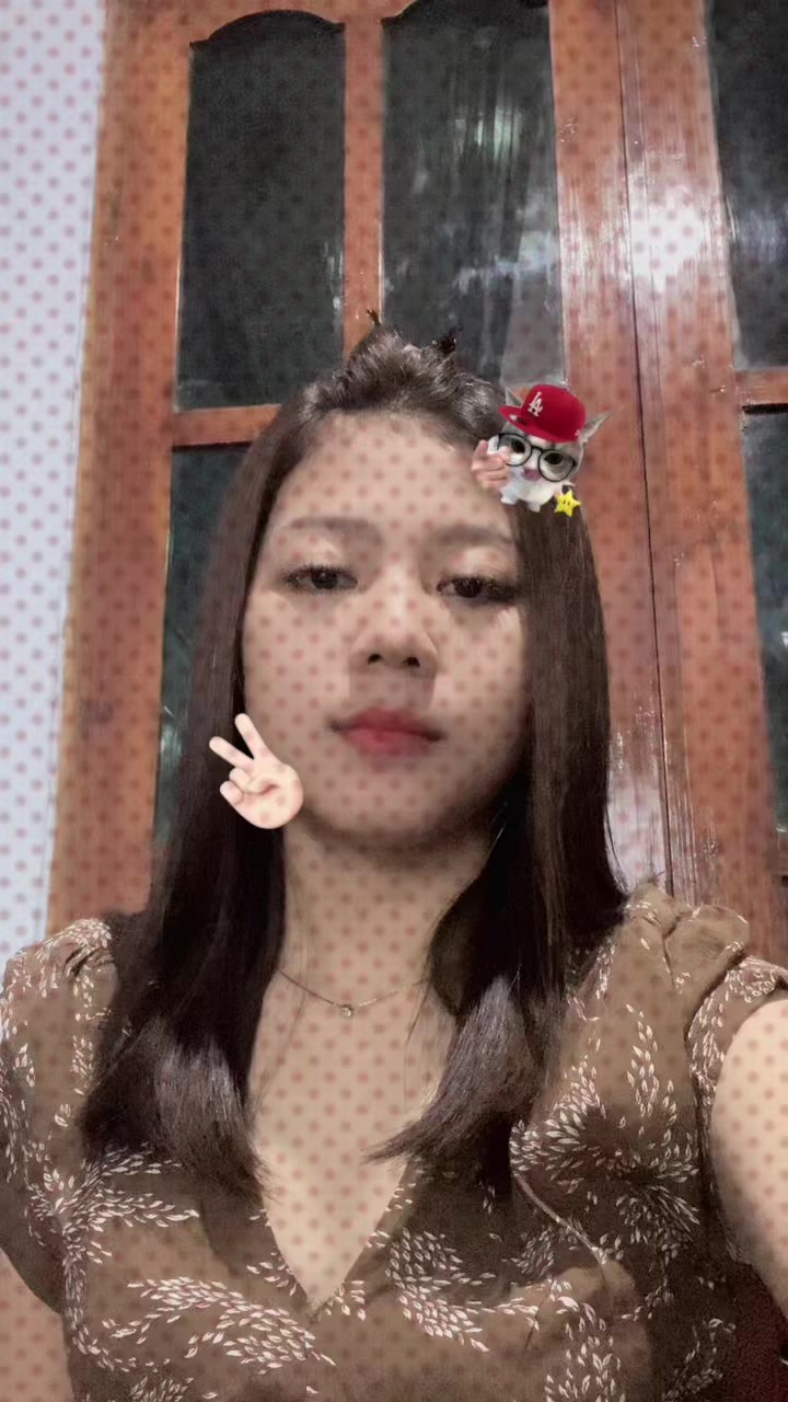 @Yaralailaa
