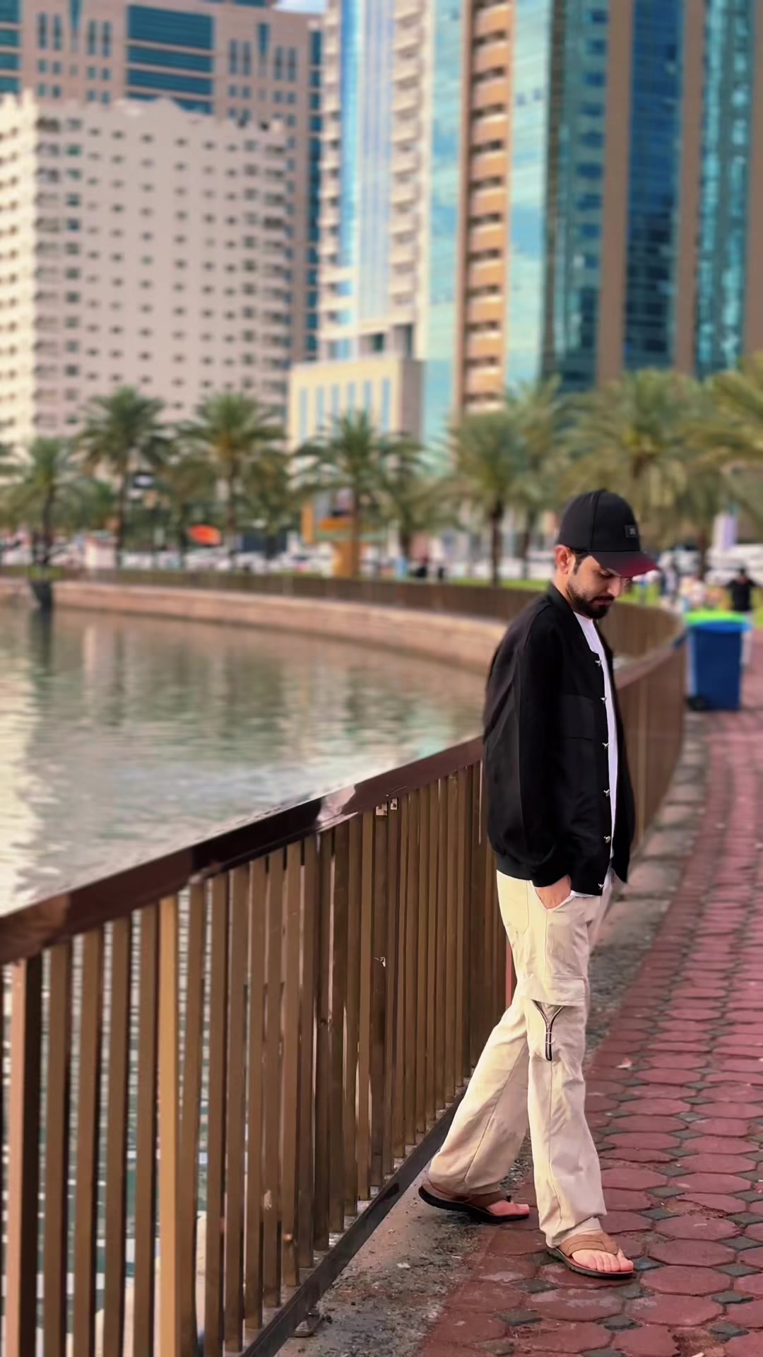 @𝓜𝓮𝓱𝓻𝓪𝓷 🌬️🇦🇪