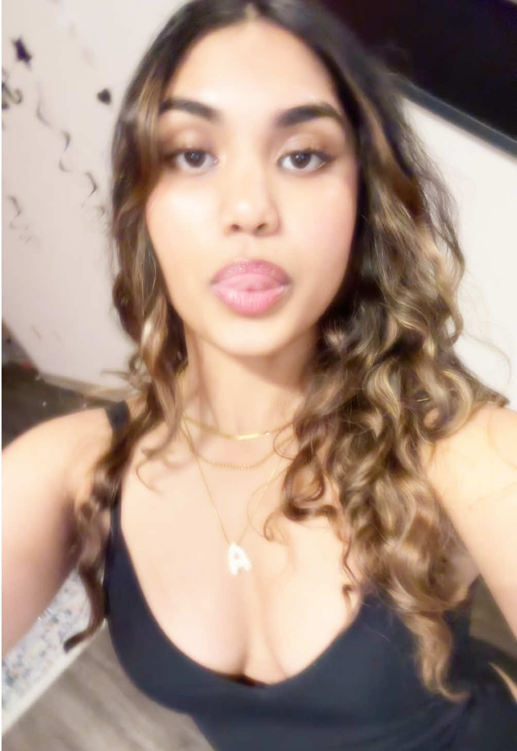 @Anika.z