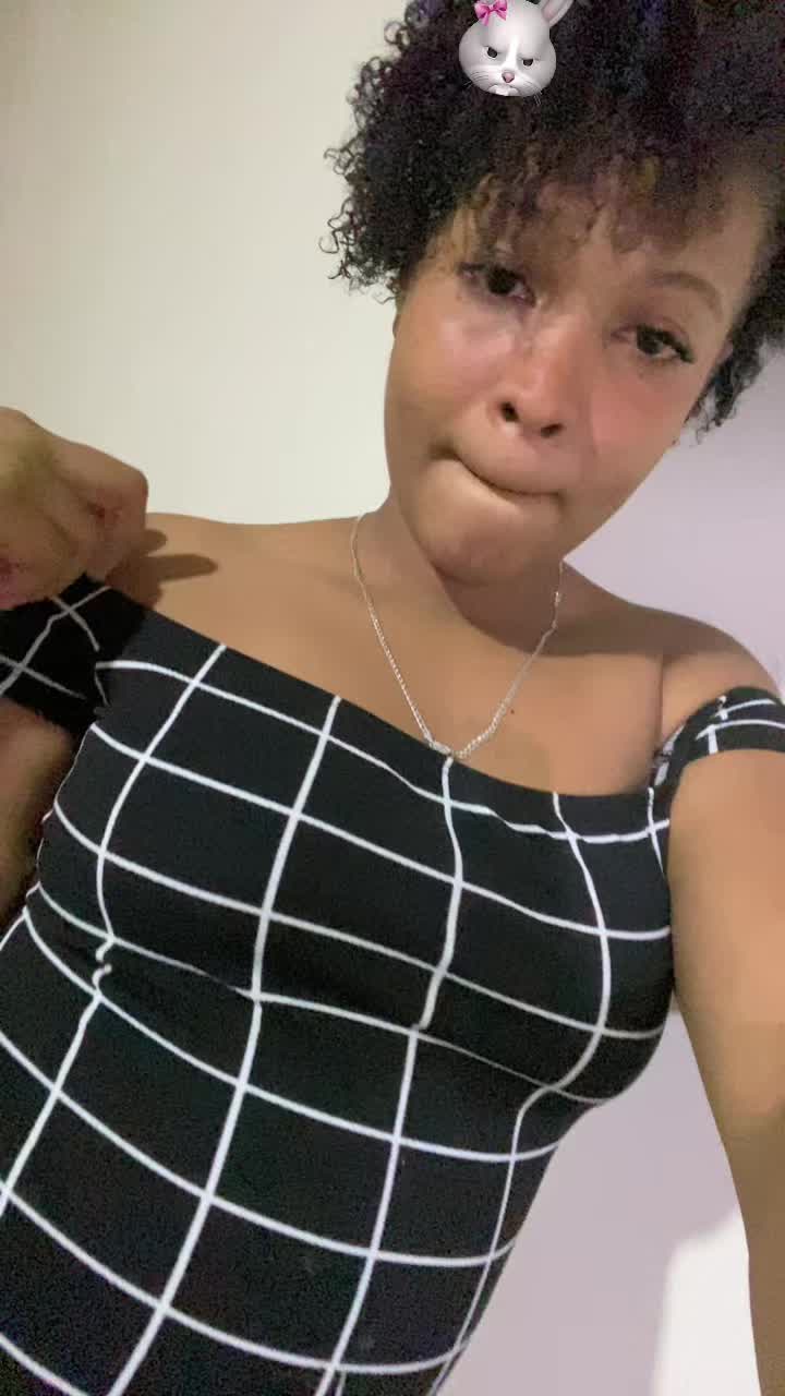 @🧛🏻♀️❤️