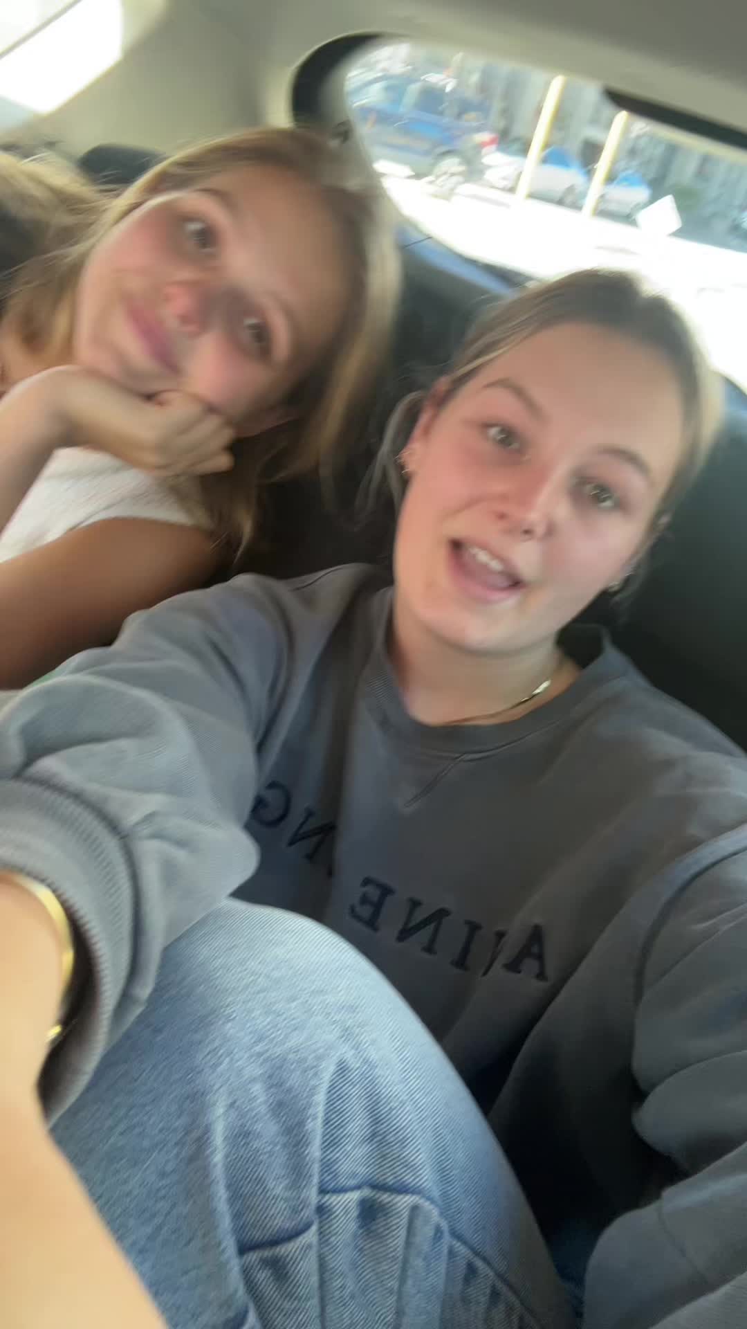 @jessielaing